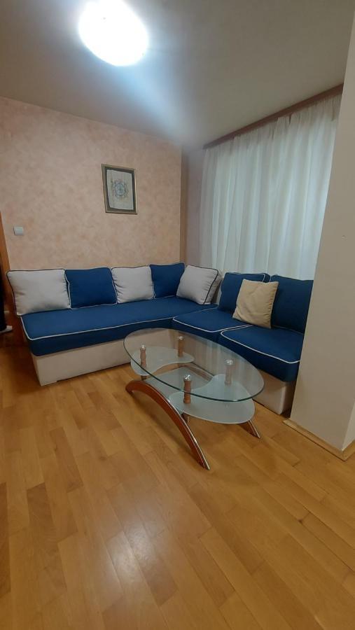 Hostex Vintage Apartment Stara Zagora Ngoại thất bức ảnh