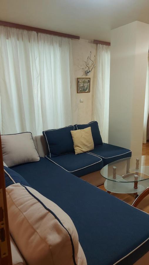 Hostex Vintage Apartment Stara Zagora Ngoại thất bức ảnh