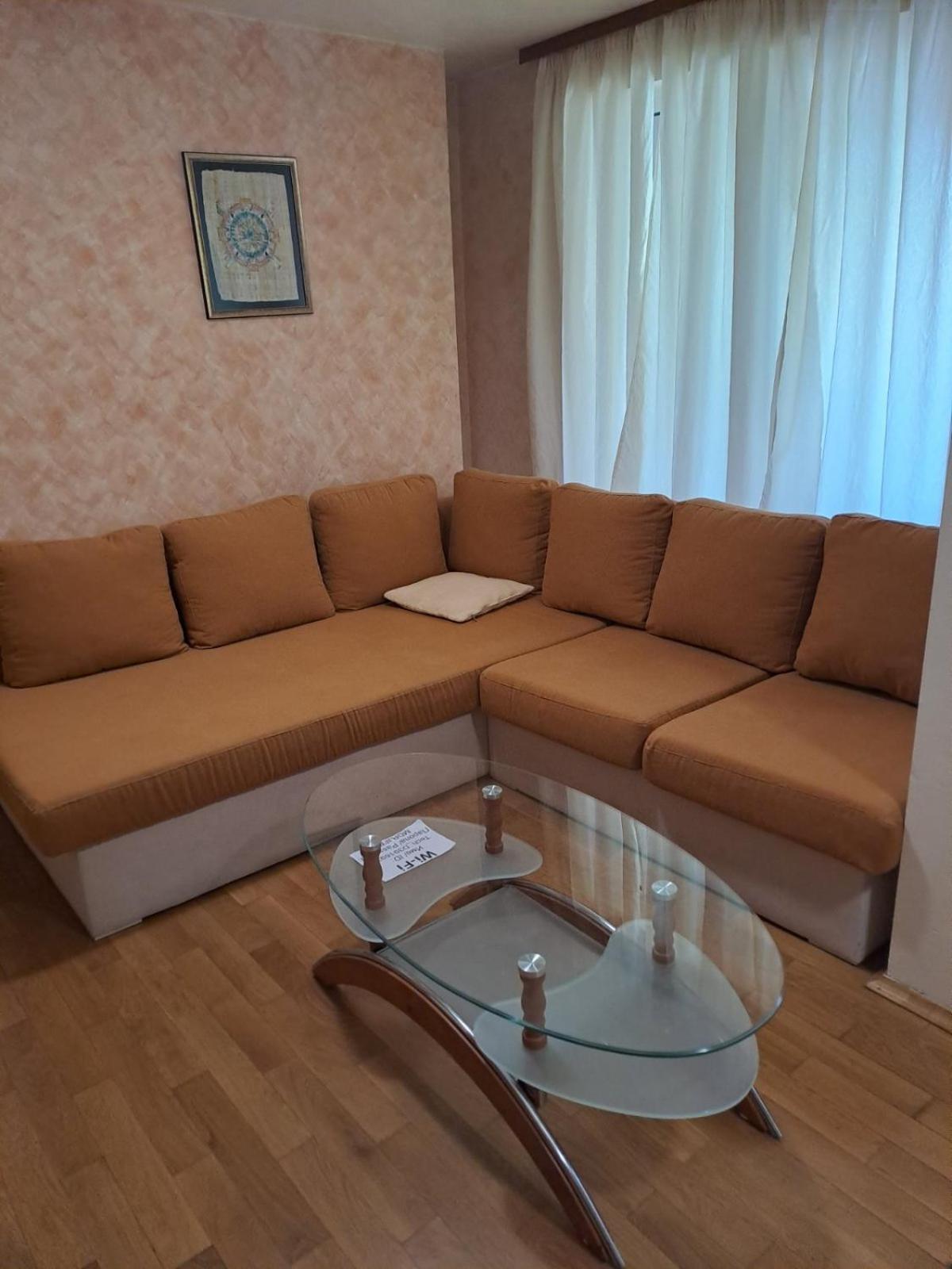 Hostex Vintage Apartment Stara Zagora Ngoại thất bức ảnh